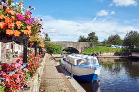 canal trips in uk