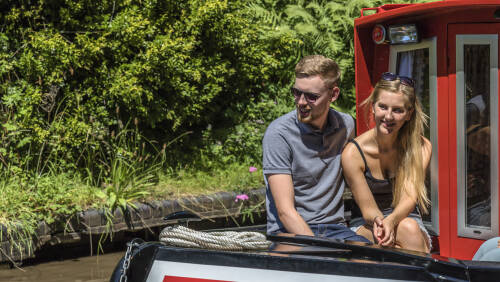 midweek breaks for couples on canal boat