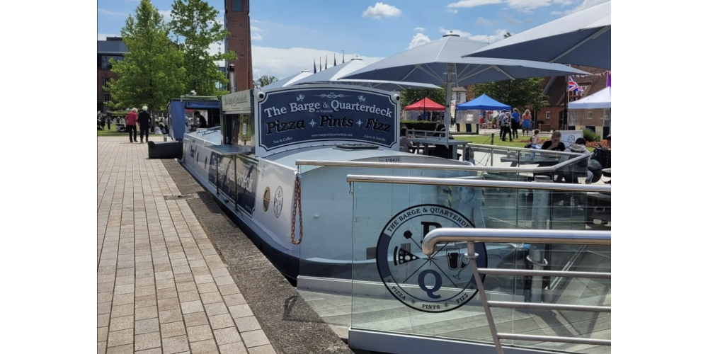 the-barge-and-quarterdeck-credit-facebook