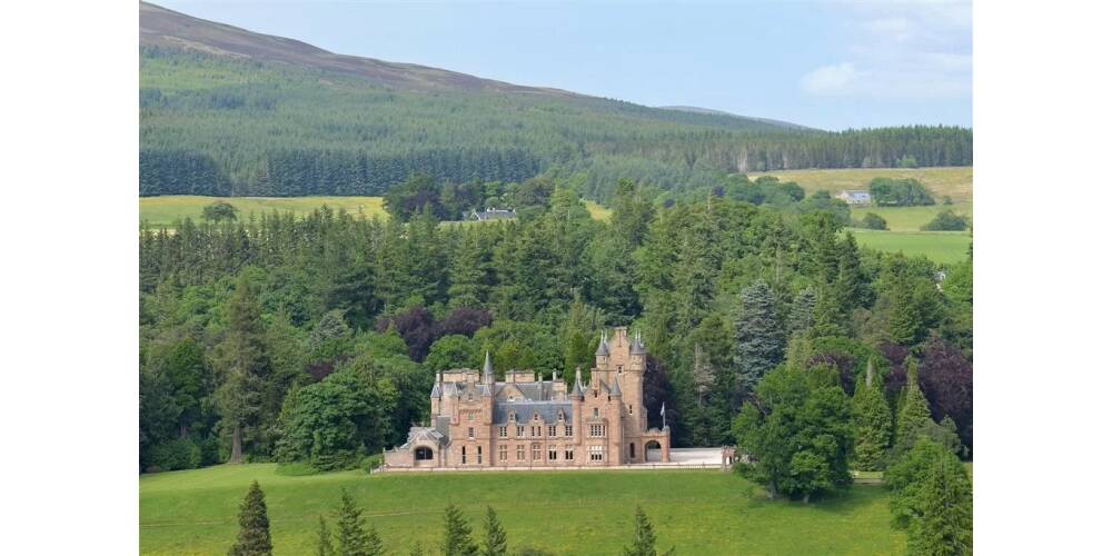 Wide shot of The Traitors castle (Ardross Castle)