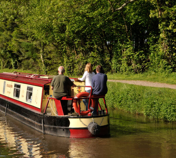 brecon canal boat trips